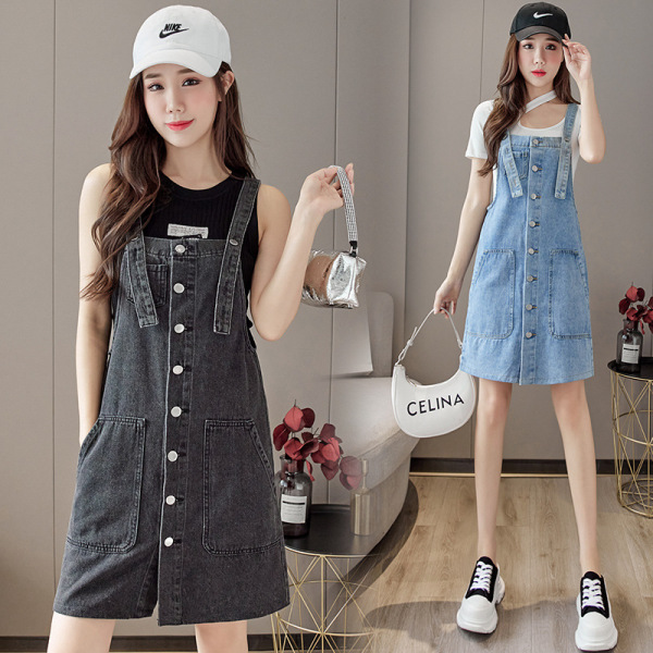 Front breasted denim suspender skirt 92